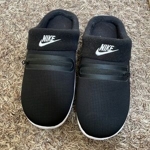 Nike slides